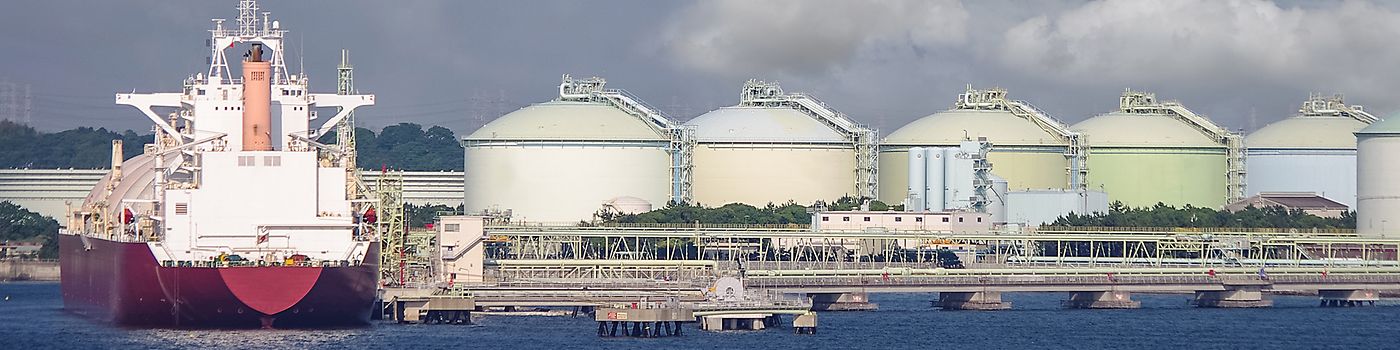 IND_OG_LNGTanker-TankFarm_001