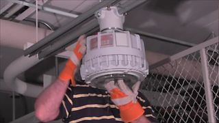 Video apparecchi di illuminazione a LED Code●Master™ a prova di esplosione
