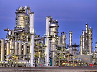 Differential Pressure (DP) Level solutions for distillation columns and outdoor vessels